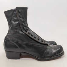 Load image into Gallery viewer, 1910s Side Button Boots | Approx Sz 5