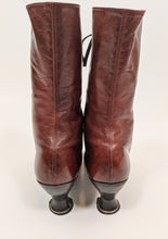 Load image into Gallery viewer, 1910s-20s Brown Boots | Approx Sz 7-7.5