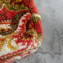 Load image into Gallery viewer, Mid-19th C Carpet Bag