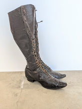 Load image into Gallery viewer, 1890s Cycling Boots | Sz 4-5