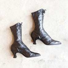 Load image into Gallery viewer, 1920s Louis Heel Deadstock Boots | Approx Sz 7-7.5