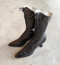 Load image into Gallery viewer, 1920s Louis Heel Deadstock Boots | Approx Sz 7-7.5