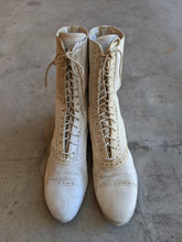 Load image into Gallery viewer, 1920s-1930s Canvas Athletic Shoes