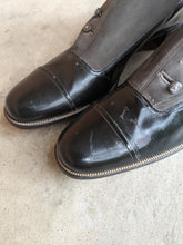 Load image into Gallery viewer, 1910s Side Button Grey + Black Shoes | Sz 8 Men's