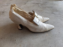 Load image into Gallery viewer, 1920s Pointed Heels | Approx 6.5-7