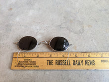 Load image into Gallery viewer, 1890s-1900s Tinted Eyeglasses
