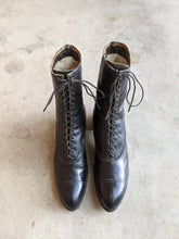 Load image into Gallery viewer, 1910s Black Lace Up Boots | Approx Sz 8