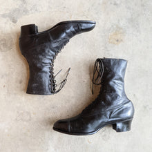 Load image into Gallery viewer, 1910s Black Lace Up Boots | Approx Sz 8