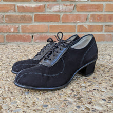 Load image into Gallery viewer, 1950s Lace Up Suede Oxfords | Sz 7