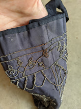 Load image into Gallery viewer, Turn of the Century Spiderweb Purse