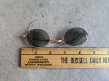 Load image into Gallery viewer, 1890s-1900s Tinted Glasses | Gold Tone Frames