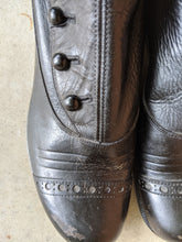 Load image into Gallery viewer, 1910s Black Side Button Boots | Approx Sz 5
