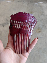 Load image into Gallery viewer, Early 20th C. Raspberry Hair Comb