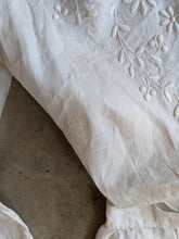Load image into Gallery viewer, 1900s Whitework Embroidery Dress