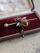 Load image into Gallery viewer, 1900s Sterling Silver Fly or Bee Brooch
