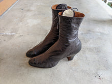 Load image into Gallery viewer, 1900s Side Lacing Boots | Approx Sz 7.5-8