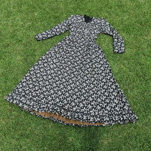 Load image into Gallery viewer, C. 1899 to Early 1900s Cotton Wrapper Dress