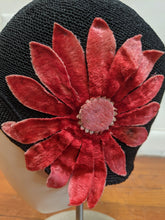 Load image into Gallery viewer, 1920s Black + Pink Cloche Hat