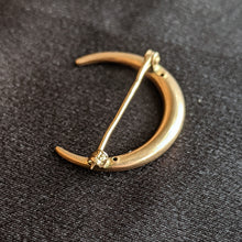 Load image into Gallery viewer, 1900s 10k Gold Repousse Moon Brooch