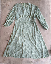 Load image into Gallery viewer, 1930s Rayon Spiderweb Novelty Print Dress