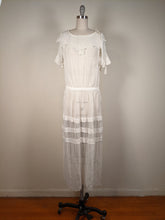 Load image into Gallery viewer, C. 1920s Cotton Gauze Dress