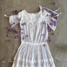 Load image into Gallery viewer, C. 1920s Cotton Gauze Dress