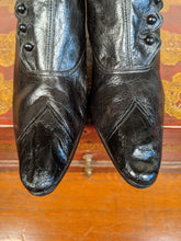 Load image into Gallery viewer, 1890s Black Side Button Boots