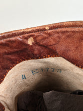 Load image into Gallery viewer, 1890s Black Side Button Boots