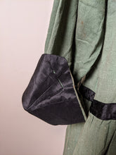Load image into Gallery viewer, 1920s Green Linen Dress