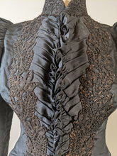 Load image into Gallery viewer, 1890s Silk Faille Gigot Sleeve Bodice