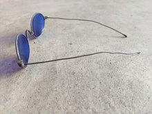 Load image into Gallery viewer, 1890s-1900s Cobalt Blue Tinted Glasses
