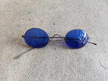 Load image into Gallery viewer, 1890s-1900s Cobalt Blue Tinted Glasses