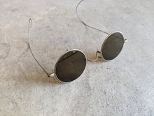 Load image into Gallery viewer, 1910s-1920s Tinted Glasses with Round Lenses