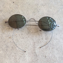 Load image into Gallery viewer, 1890s-1900s Tinted Glasses