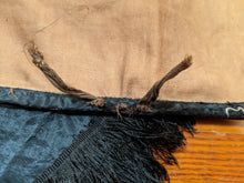 Load image into Gallery viewer, c. 1850s-1860s Pagoda Sleeve Bodice