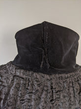 Load image into Gallery viewer, 1910s-1920s Vampy Brocade Cape