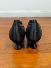 Load image into Gallery viewer, 1910s-1920s Marshall Field & Co. Silk Pumps | Sz 7.5 - 8