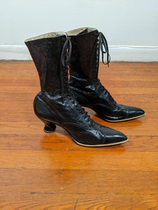 1920s Black Lace Up Boots | Approx Sz 6-6.5