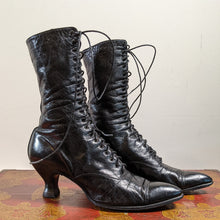 Load image into Gallery viewer, c. 1910s-1920s Black Lace Up Boots | Approx Sz 7