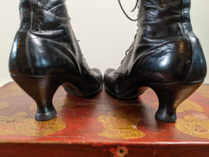 c. 1910s-1920s Black Lace Up Boots | Approx Sz 7