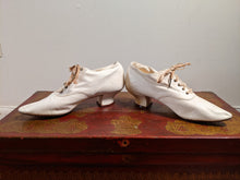 Load image into Gallery viewer, c. 1890s White Kid Leather Shoes | Approx Sz 4-5