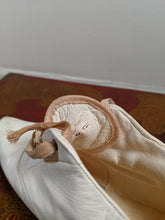 Load image into Gallery viewer, c. 1890s White Kid Leather Shoes | Approx Sz 4-5