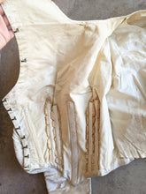 Load image into Gallery viewer, 1890s Cream Silk Gigot Sleeve Bodice