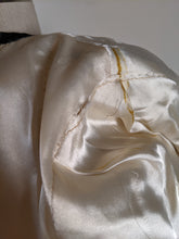 Load image into Gallery viewer, c. 1930s-1940s Hooded Velvet Cloak
