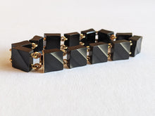 Load image into Gallery viewer, 19th c. 14k Gold Carved Onyx Link Bracelet