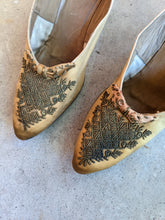 Load image into Gallery viewer, c. Turn of the Century Gold Beaded Pumps