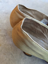 Load image into Gallery viewer, c. Turn of the Century Gold Beaded Pumps
