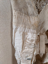 Load image into Gallery viewer, c. 1900 Silk Lace Bodice
