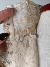 Load image into Gallery viewer, c. 1900 Silk Lace Bodice