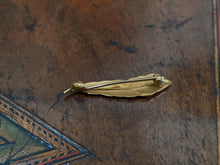 Load image into Gallery viewer, Art Nouveau 14k Gold Enamel Peacock Feather Brooch